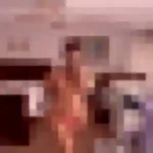 Isaure de Brains, 23 ans - plan cul en toute liberté