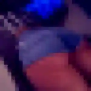 Ilana, 26 ans, en ligne à Bréal-sous-Montfort pour une rencontre coquine