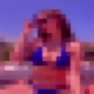 Photo exclusive de Louane, 20 ans à Bretagne-de-Marsan - rencontre sans lendemain