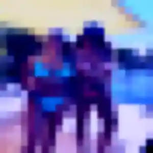 plan cul à Bréval : photo de Safiya, 21 ans - inscription gratuite