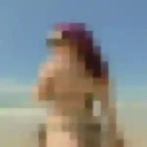 Safiya, 19 ans, connectée à Brielles pour une rencontre coquine