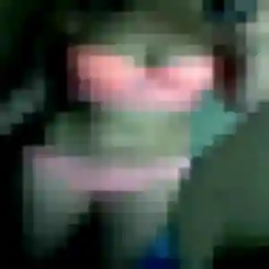 Noemi, 19 ans, connectée à Brive-la-Gaillarde pour une rencontre coquine