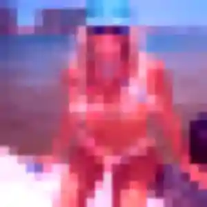 Alya, femme de 39 ans propose plan cul à Broût-Vernet