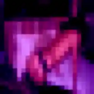 Contacte Honorine, 28 ans à Buc en privé