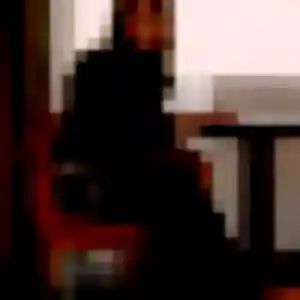 Rejoins Sana, 19 ans à Bury en t'inscrivant