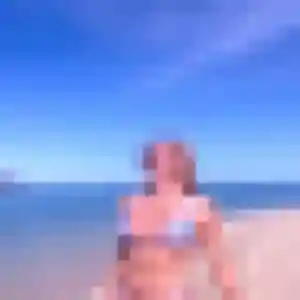 Anissa, 22 ans, disponible à Carentan-les-Marais pour un plan cul