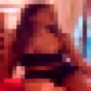 Alix, 27 ans, dispo pour plan cul à Castine-en-Plaine