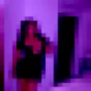 Zelie, 24 ans, disponible à Castres pour un plan cul