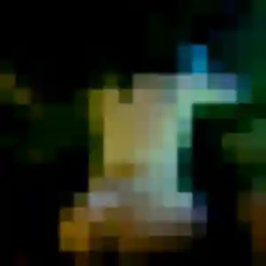 Olivia de Catenay, 30 ans - plan cul discret