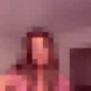 Elia, 20 ans, disponible à Cenon-sur-Vienne pour un plan cul