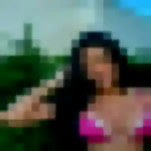 Belle Eglantine, 19 ans à Champlay - la contacter