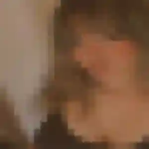 Elina, 24 ans, cherche un plan cul à Champs-sur-Yonne