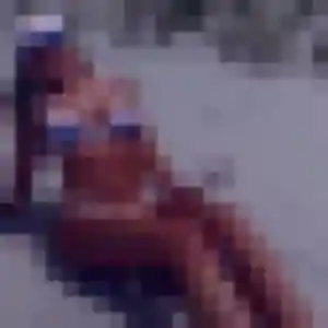 Salome, 24 ans, connectée à Champsecret pour une rencontre coquine