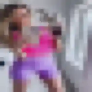 Zara, femme de 24 ans propose plan cul à Champsecret