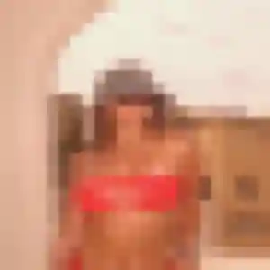 plan cul à Changé : profil de Selma, 22 ans - accès libre