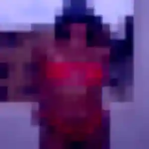 Elia, 23 ans, en ligne à Chanu pour une rencontre coquine