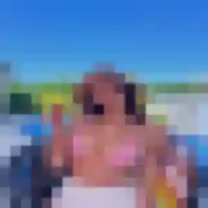 Découvre Sienna, 28 ans à Chapdes-Beaufort gratuitement