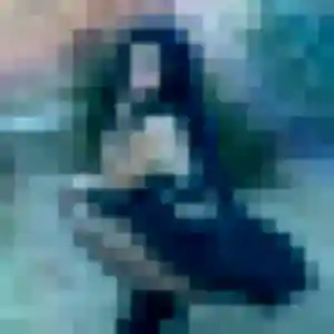 Sienna, 22 ans, connectée à Chapet pour une rencontre coquine