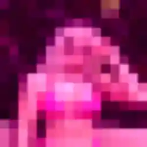 Sexy Naya, 29 ans à Charbonnières-les-Varennes - découvrir son profil