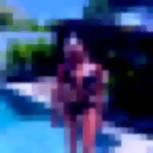 plan cul à Charleval : profil de Naila, 33 ans - inscription gratuite