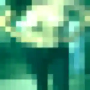 Photo de Elya à Charmeil (32 ans) - plan cul anonyme