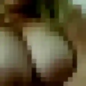 Photo de Lena à Charmoy (33 ans) - plan cul sans inscription