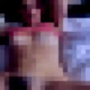 Naila, 21 ans, connectée à Charpey pour une rencontre coquine