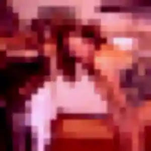 Sexy Alix, 24 ans à Châteaufort - découvrir son profil