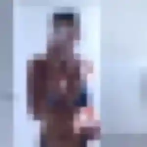 Charmante Alix, 20 ans à Châtel-Guyon - la contacter