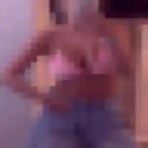 Djenna, fille de 36 ans veut plan cul à Châtenois