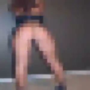 Zelie, 25 ans, connectée à Châtillon-Saint-Jean pour une rencontre coquine
