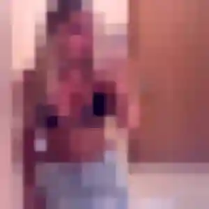 Capucine, femme de 37 ans cherche plan cul à Châtillon-sur-Colmont