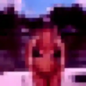 Meryem, fille de 20 ans veut plan cul à Châtillon-sur-Colmont