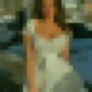 Maeva, 27 ans, en ligne à Chatte pour un plan cul