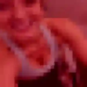 Giulia (25 ans) à Chaudes-Aigues attend un plan cul maintenant