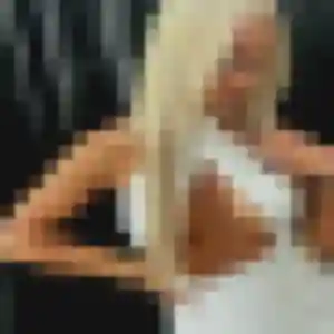 Zara de Chaudes-Aigues, 24 ans - plan cul discret