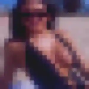 Maelys, femme de 33 ans propose plan cul à Chauvé