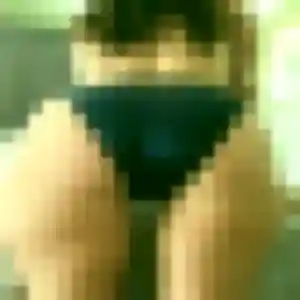 Mia (21 ans) à Chaveyriat cherche un plan cul rapidement