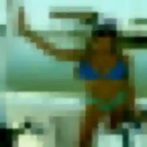 Rejoins Yara, 30 ans à Cheffes en privé