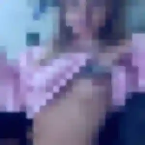 Doriane, 23 ans, dispo pour plan cul à Cheval-Blanc