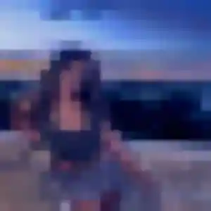 Maelys, 21 ans, en ligne à Cinq-Mars-la-Pile pour une rencontre coquine