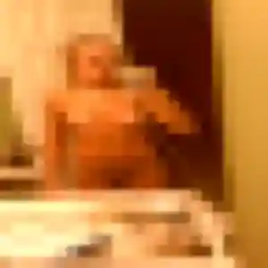 plan cul à Cirey-sur-Vezouze : profil de Honorine, 29 ans - sans engagement