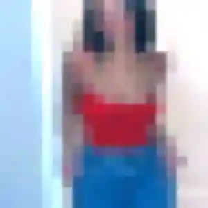 Talia, 20 ans, en ligne à Civrac-en-Médoc pour un plan cul