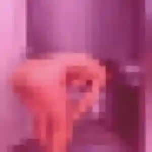 Sexy Apolline, 23 ans à Civrieux - voir sa photo