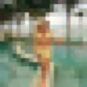 Charmante Ninon, 36 ans à Cléon - voir sa photo