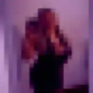 Zara, fille de 24 ans propose plan cul à Cliousclat