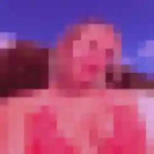 Stella, 32 ans, veut un plan cul à Comines