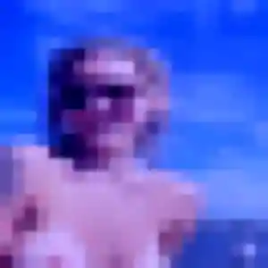 Découvre Romane, 26 ans à Condé-en-Normandie en privé