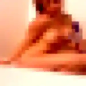 Amandine de Corbara, 21 ans - plan cul sans prise de tête