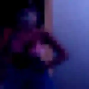 Sexy Alya, 38 ans à Corme-Écluse - voir sa photo